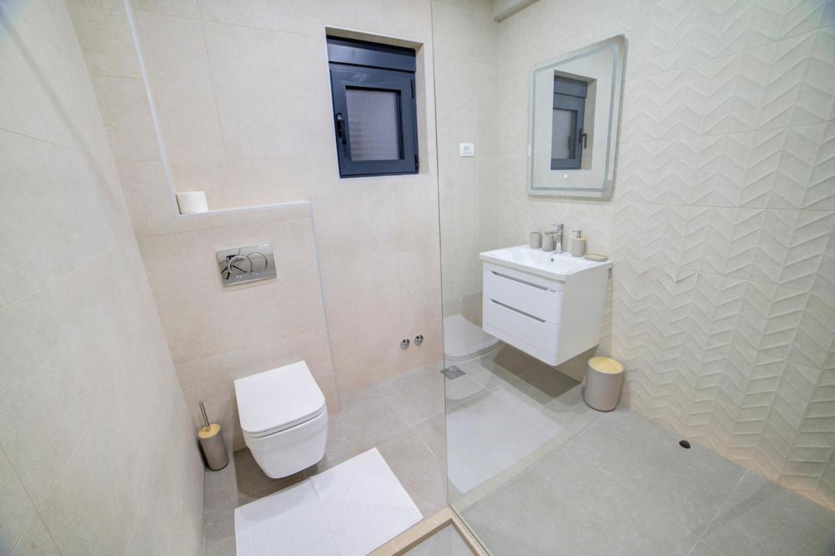 Villa Jelena With Private Pool - Lapcici Budva Exterior photo