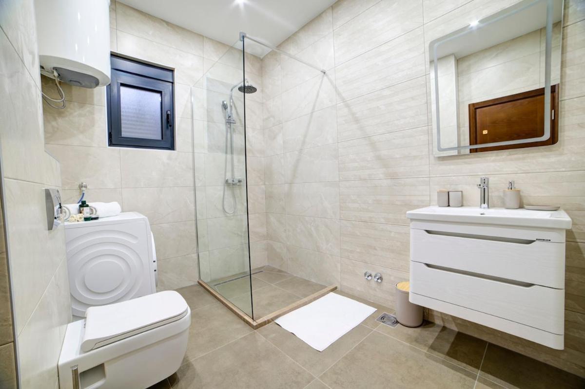 Villa Jelena With Private Pool - Lapcici Budva Exterior photo
